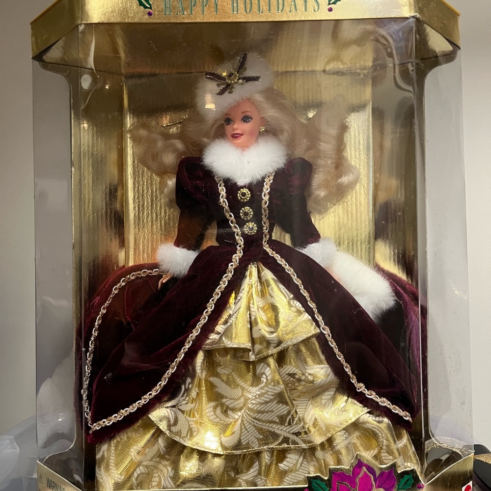 Mattel Barbie Happy Holidays 1996 Special Edition. New In Box